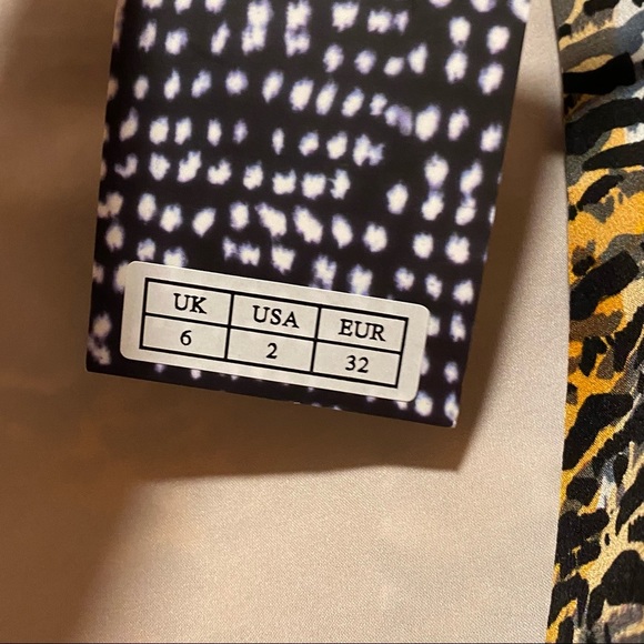 Saloni Lea Wrap Mini Dress Ink Tiger Silk Crepe - Picture 5 of 7